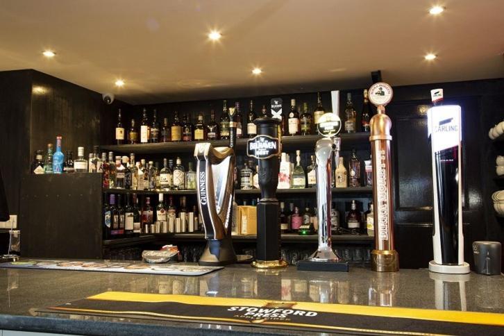 Crown Hotel & Bar Inverness Exterior photo