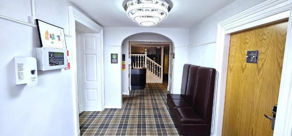 Crown Hotel & Bar Inverness Exterior photo